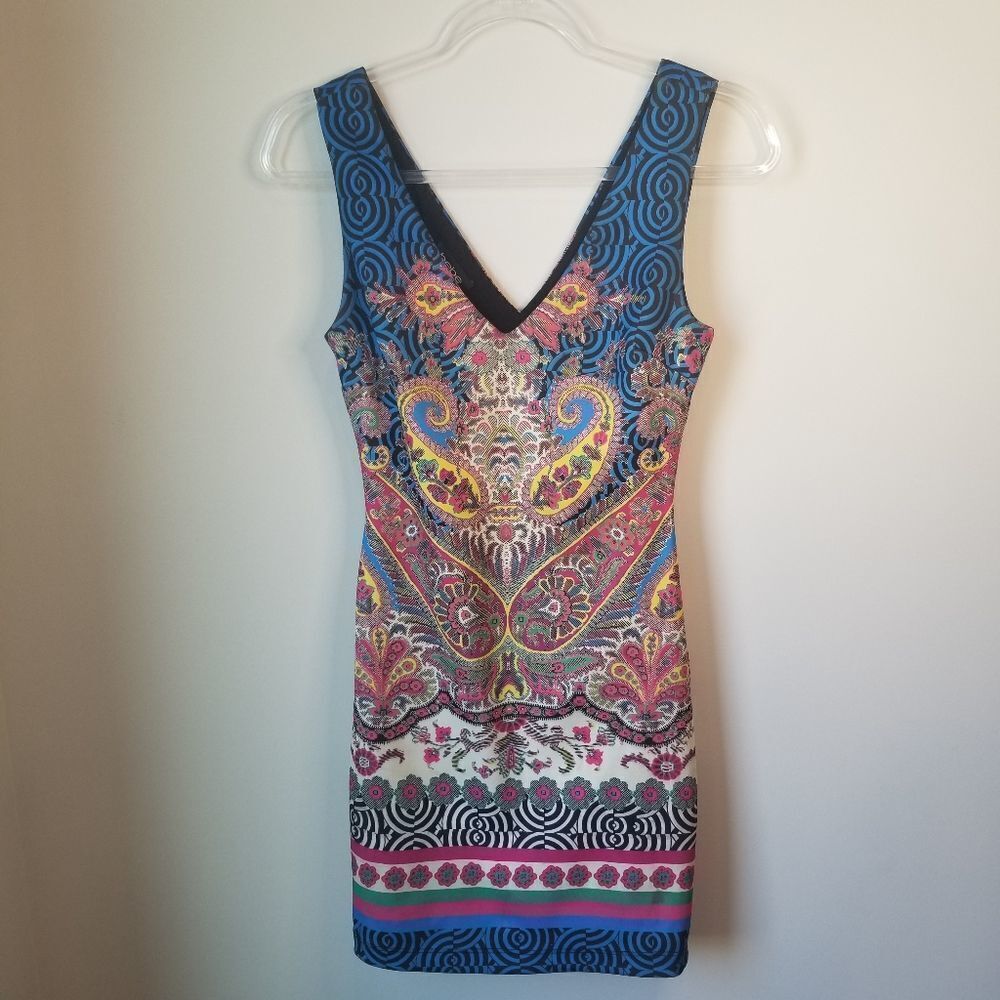 Colorful bebe dress  - Picture 7 of 8
